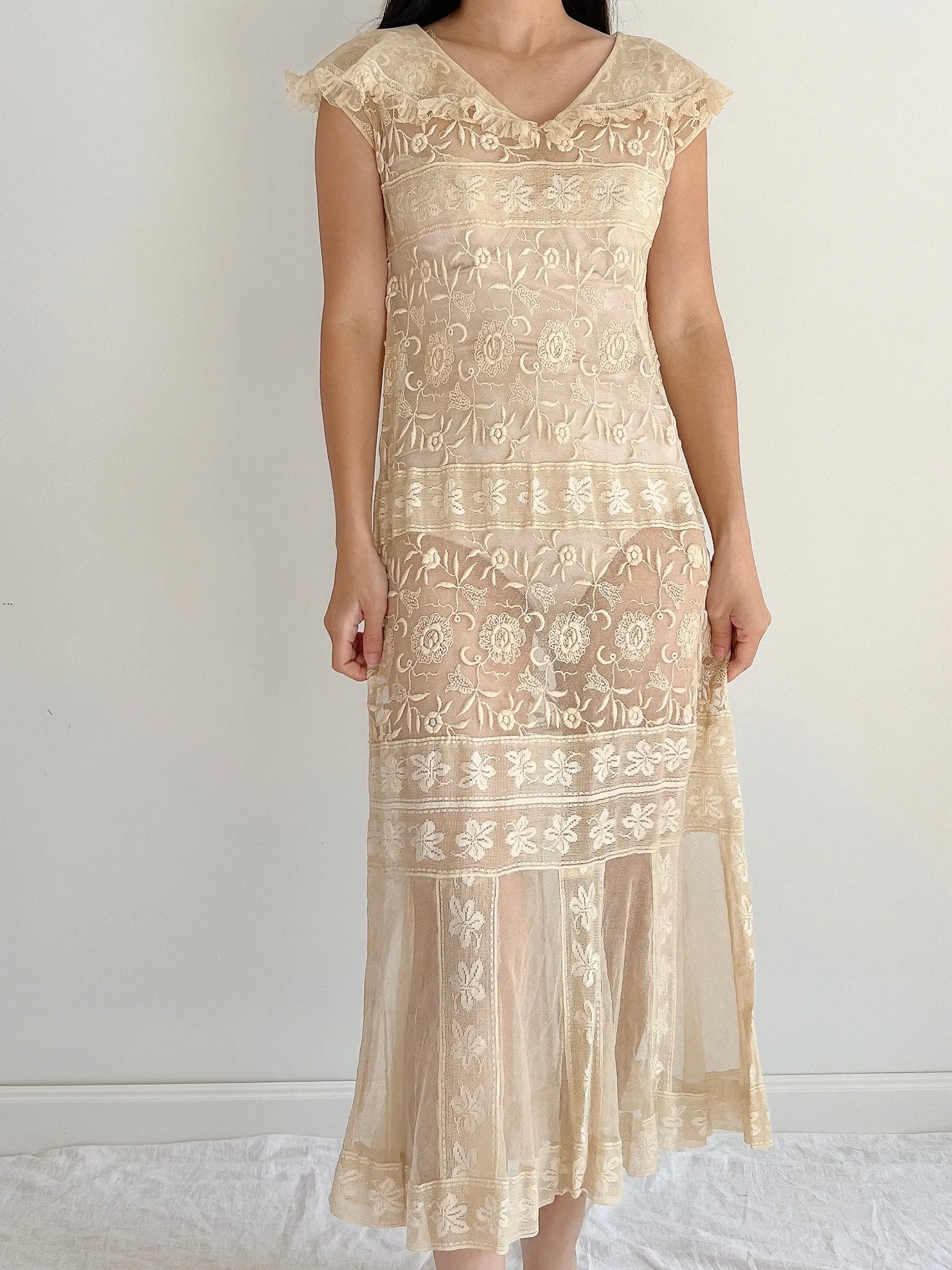 1920s Ecru Lace Dress - S