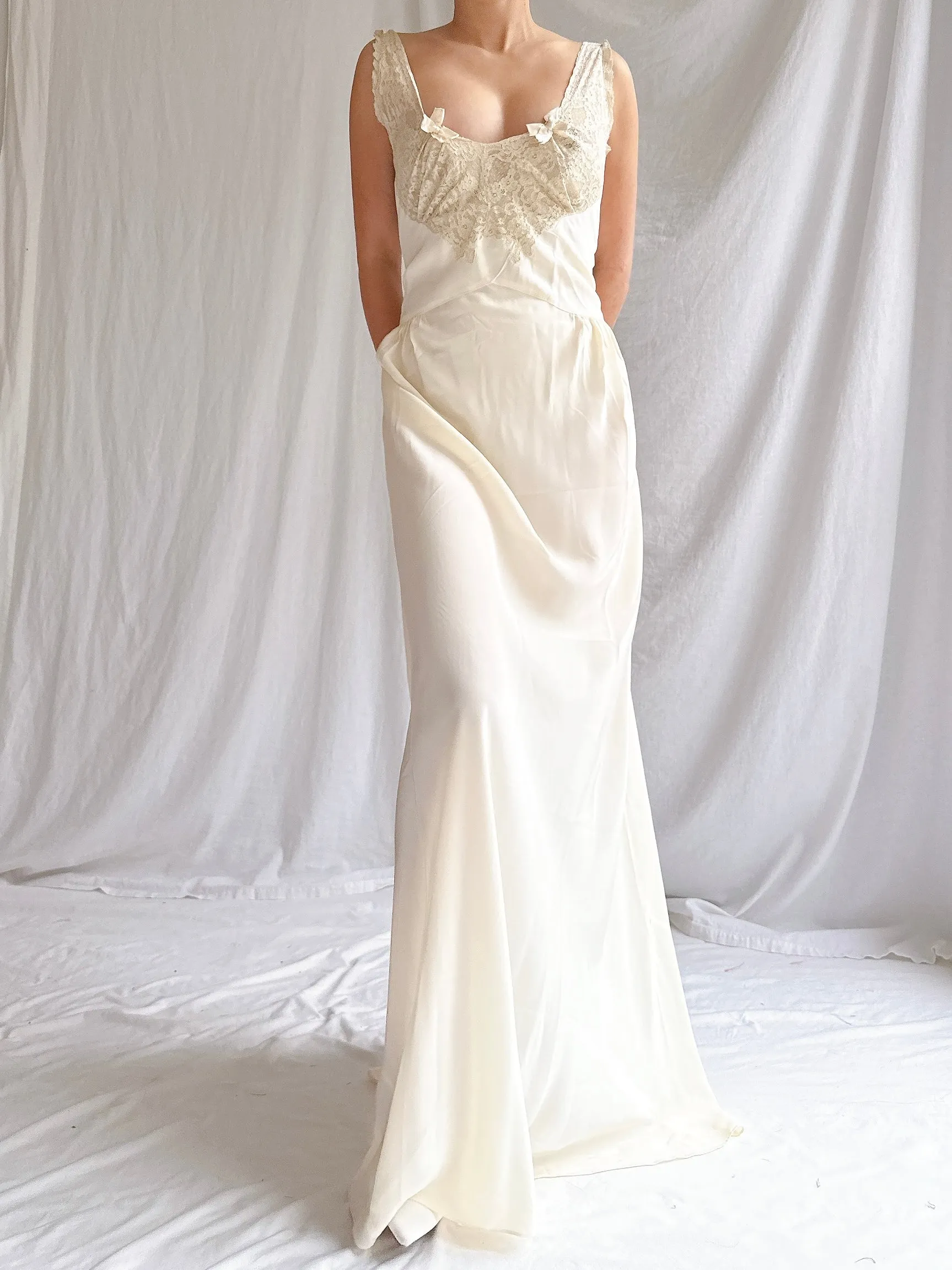 1930s Crepe Slip Dress - M