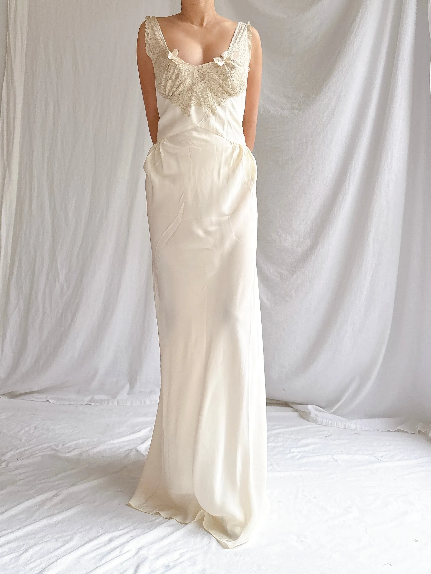 1930s Crepe Slip Dress - M