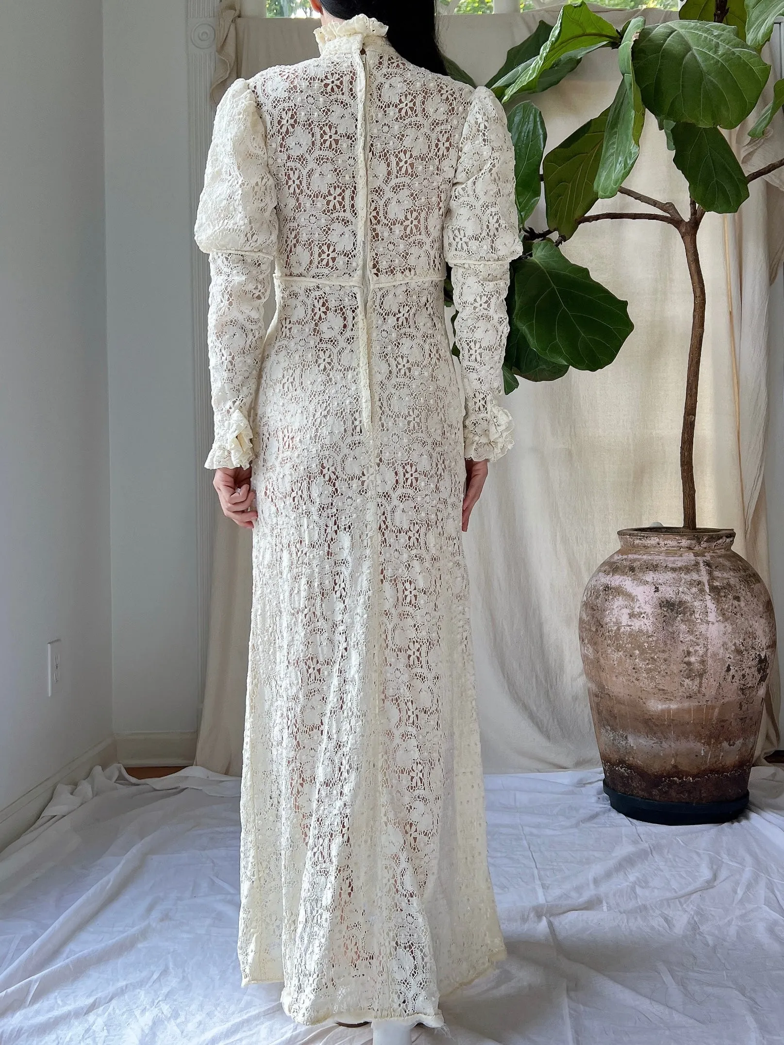 1960s Crochet Lace Gown - XXS