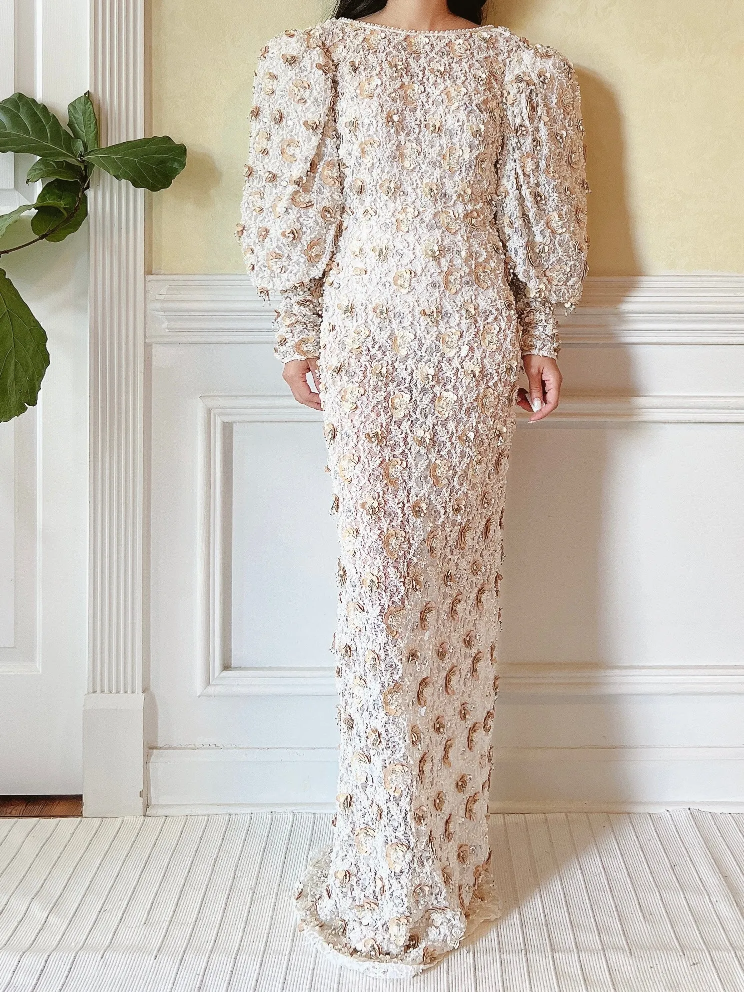 1980s Ivory Lace Pearl Beaded Gown - M