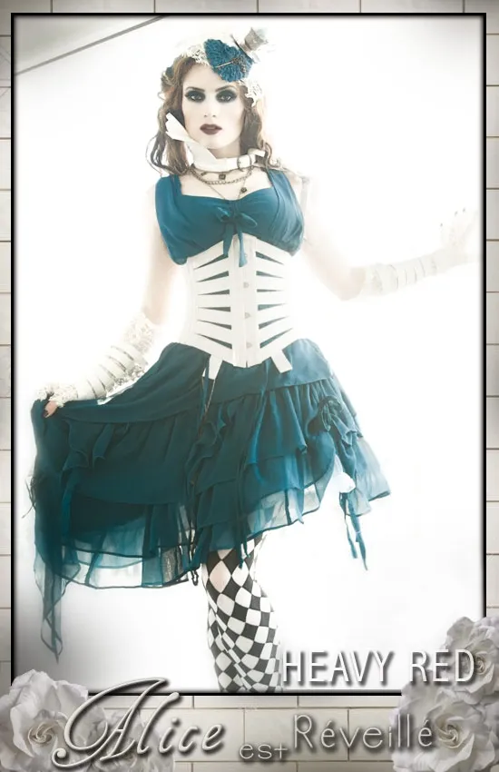 Alice est Reveille - Alice in Wonderland Accessory Set