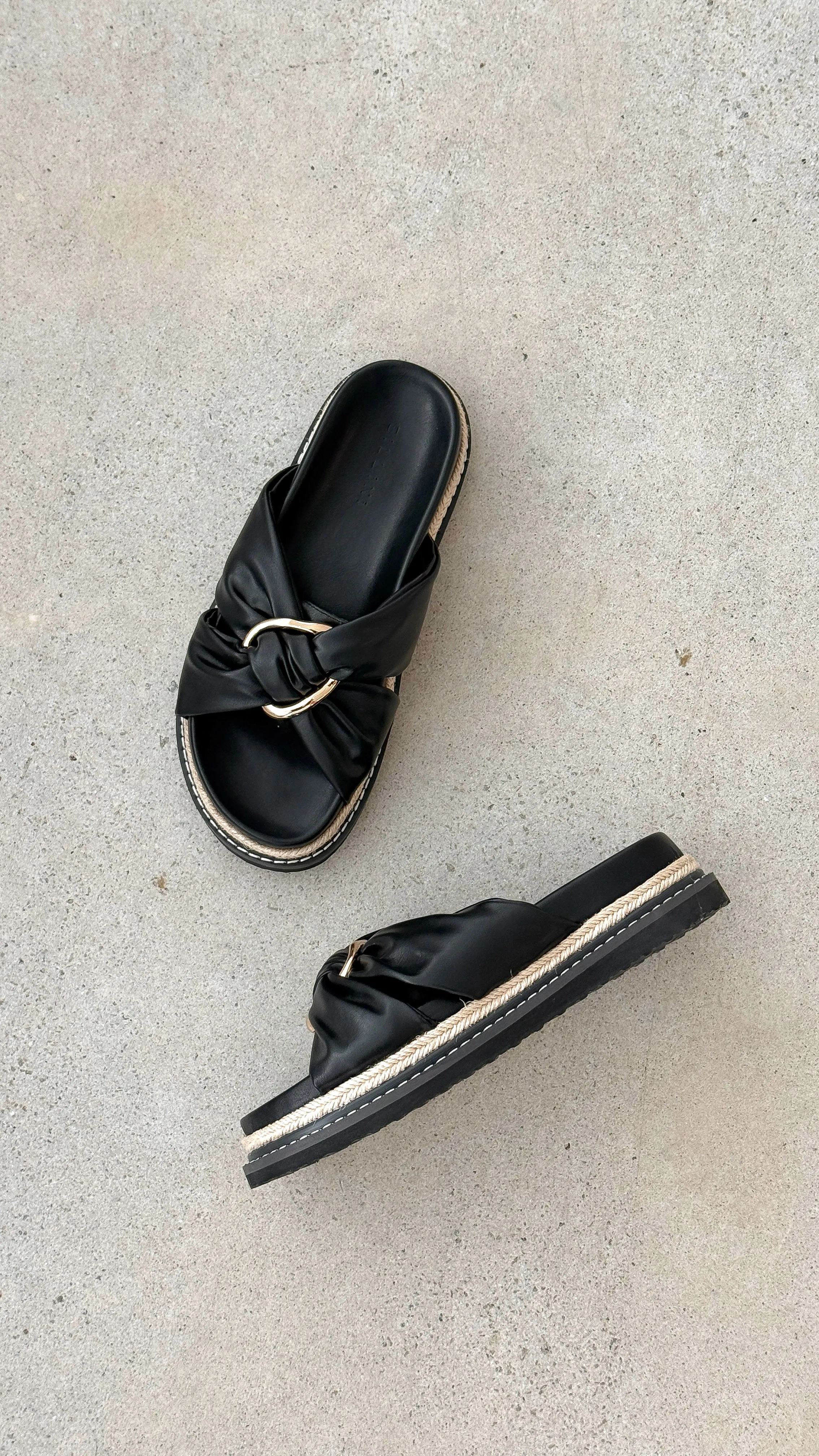 Ambrose Slides - Black