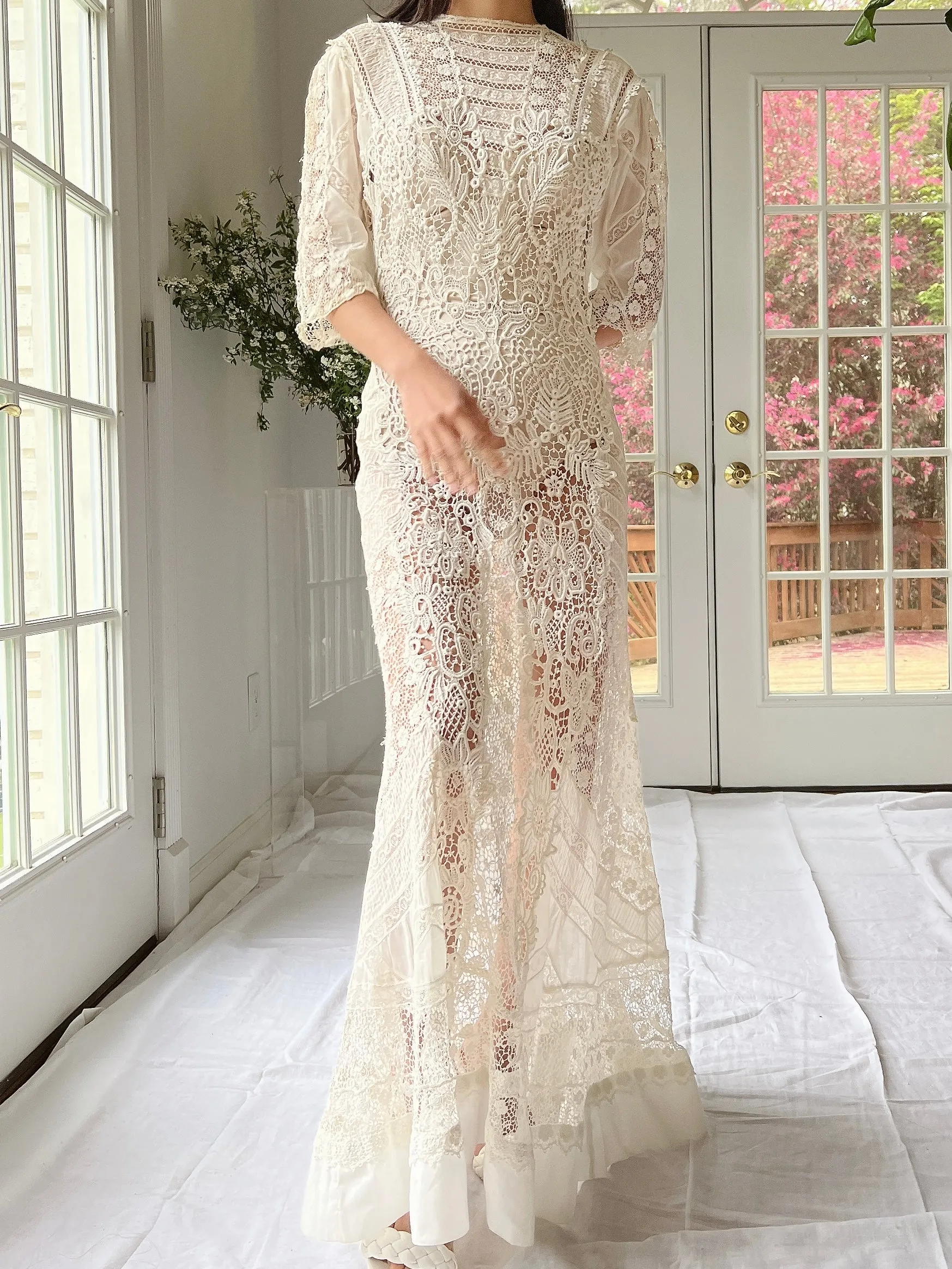 Antique Crochet Embroidered Dress - XS/S