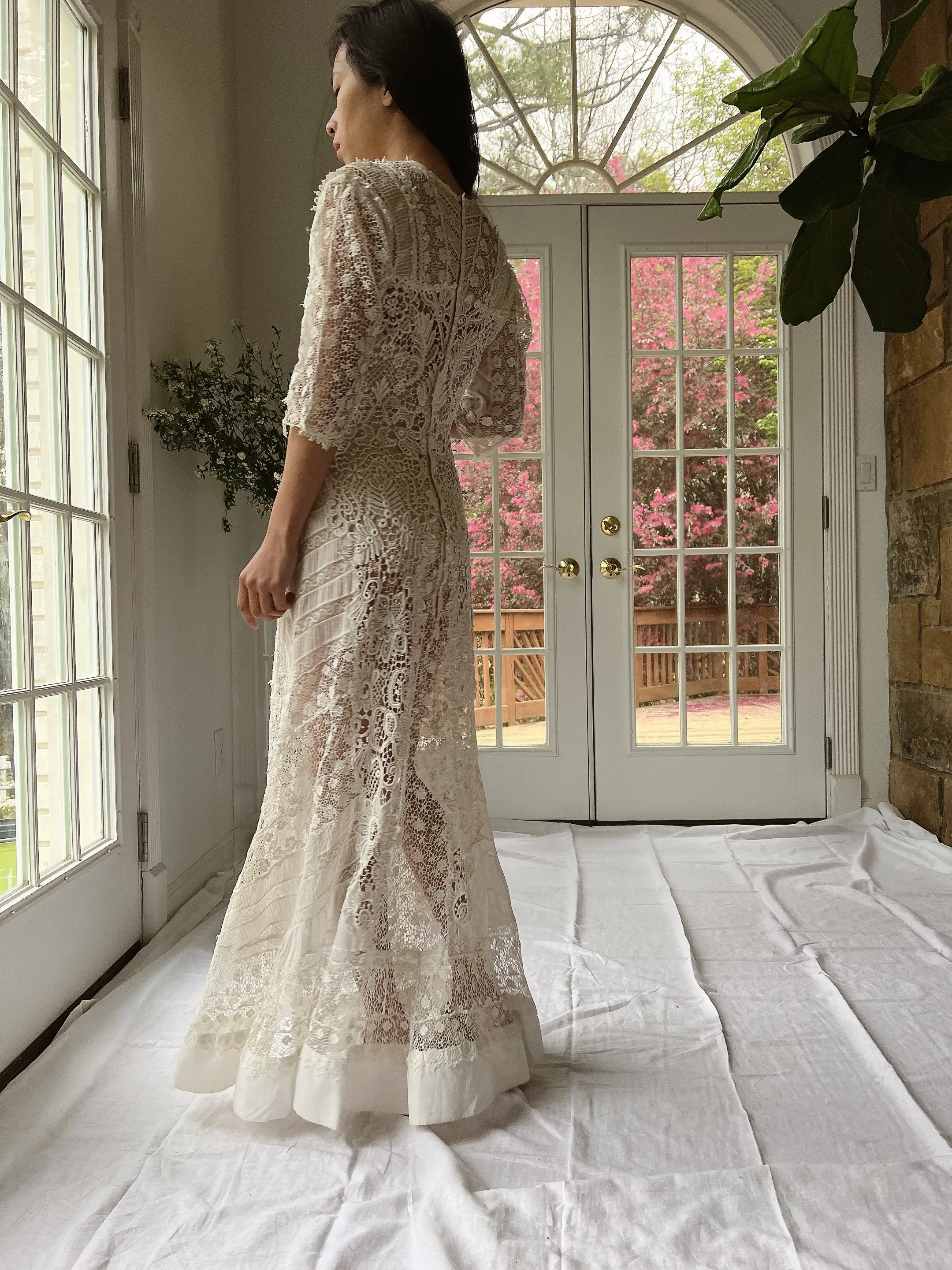 Antique Crochet Embroidered Dress - XS/S
