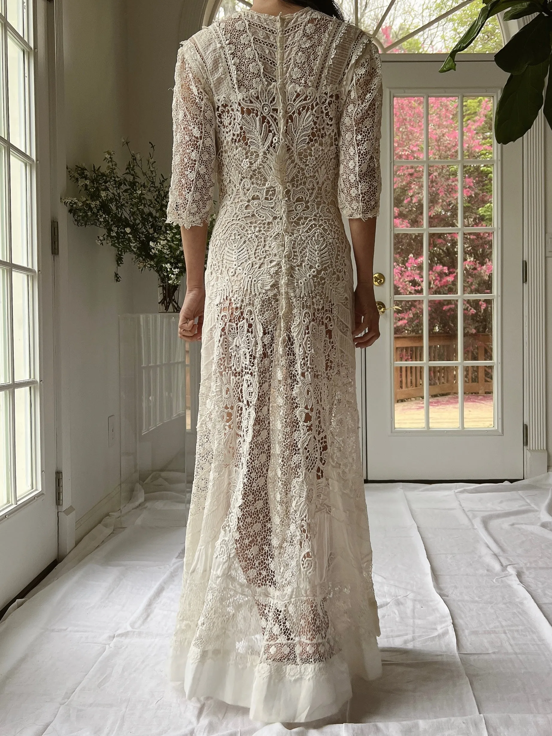 Antique Crochet Embroidered Dress - XS/S