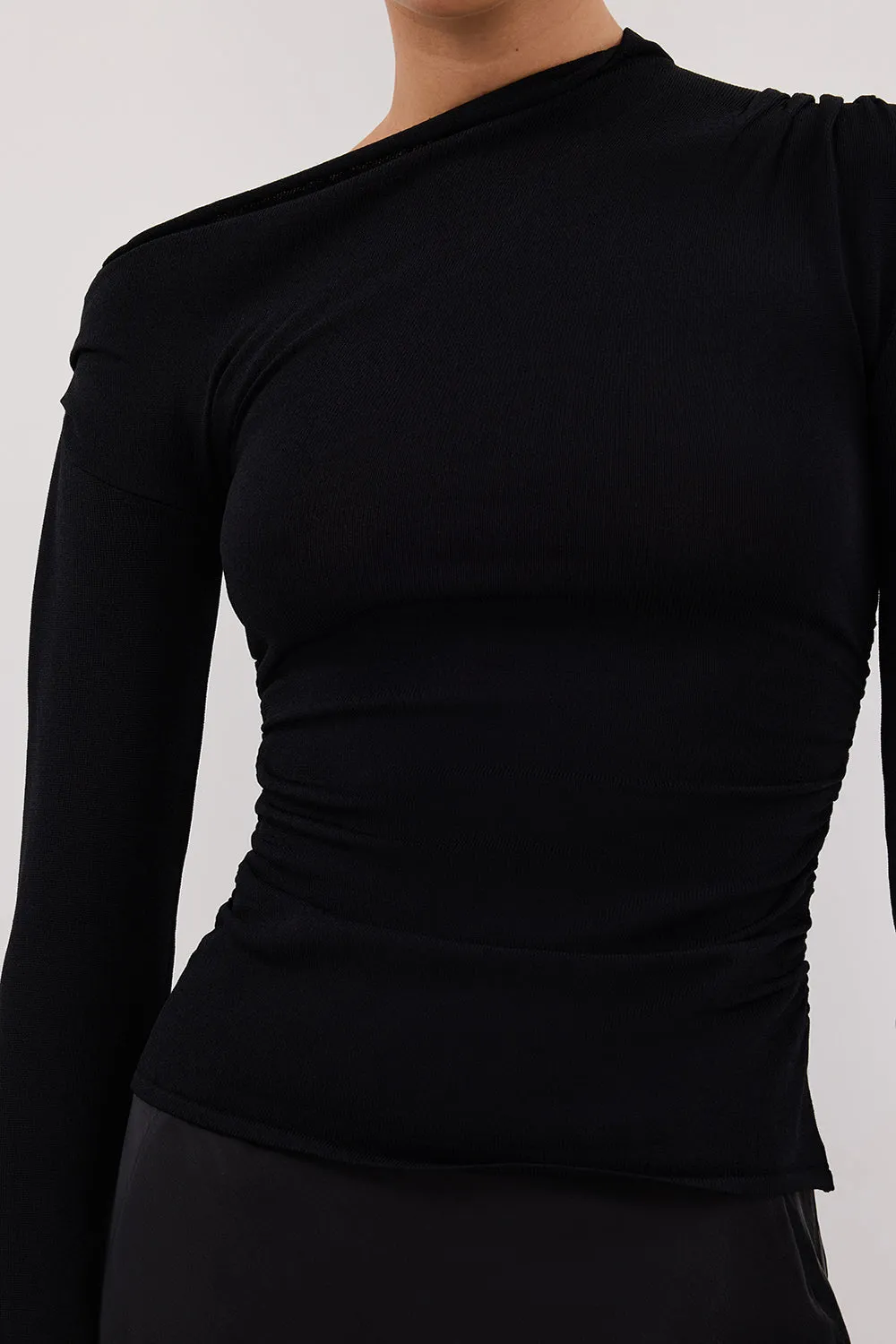 ARIEL BLACK SLEEVED KNIT TOP
