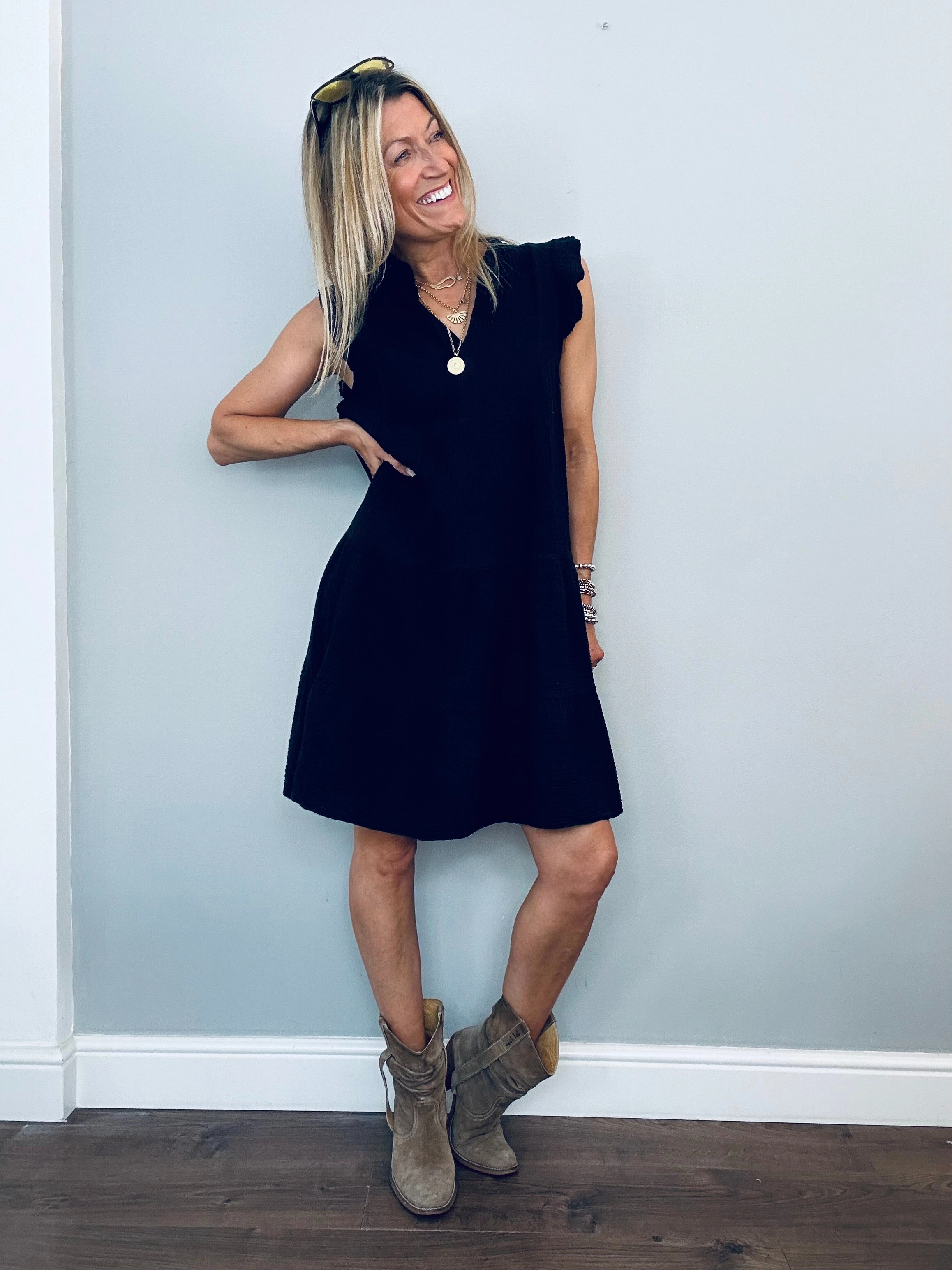 Belle Dress Black