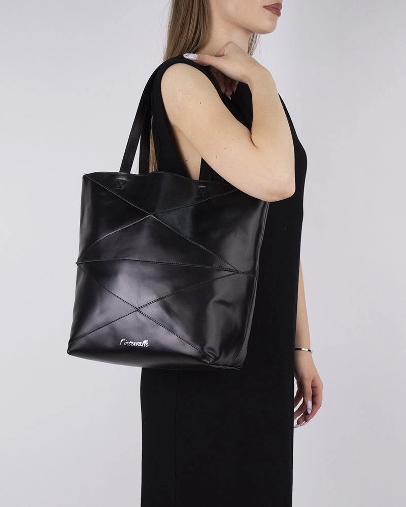 Dialoque Black Leather