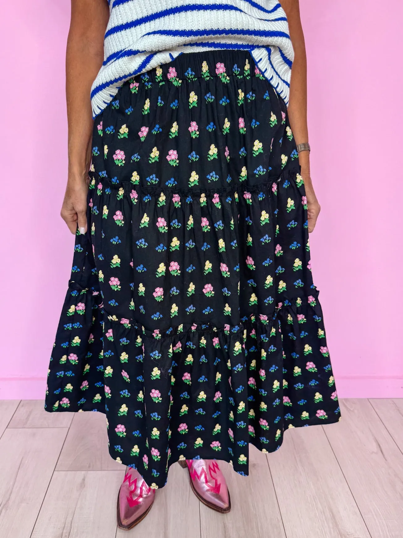 FLORAL FEELING MIDI SKIRT - BLACK