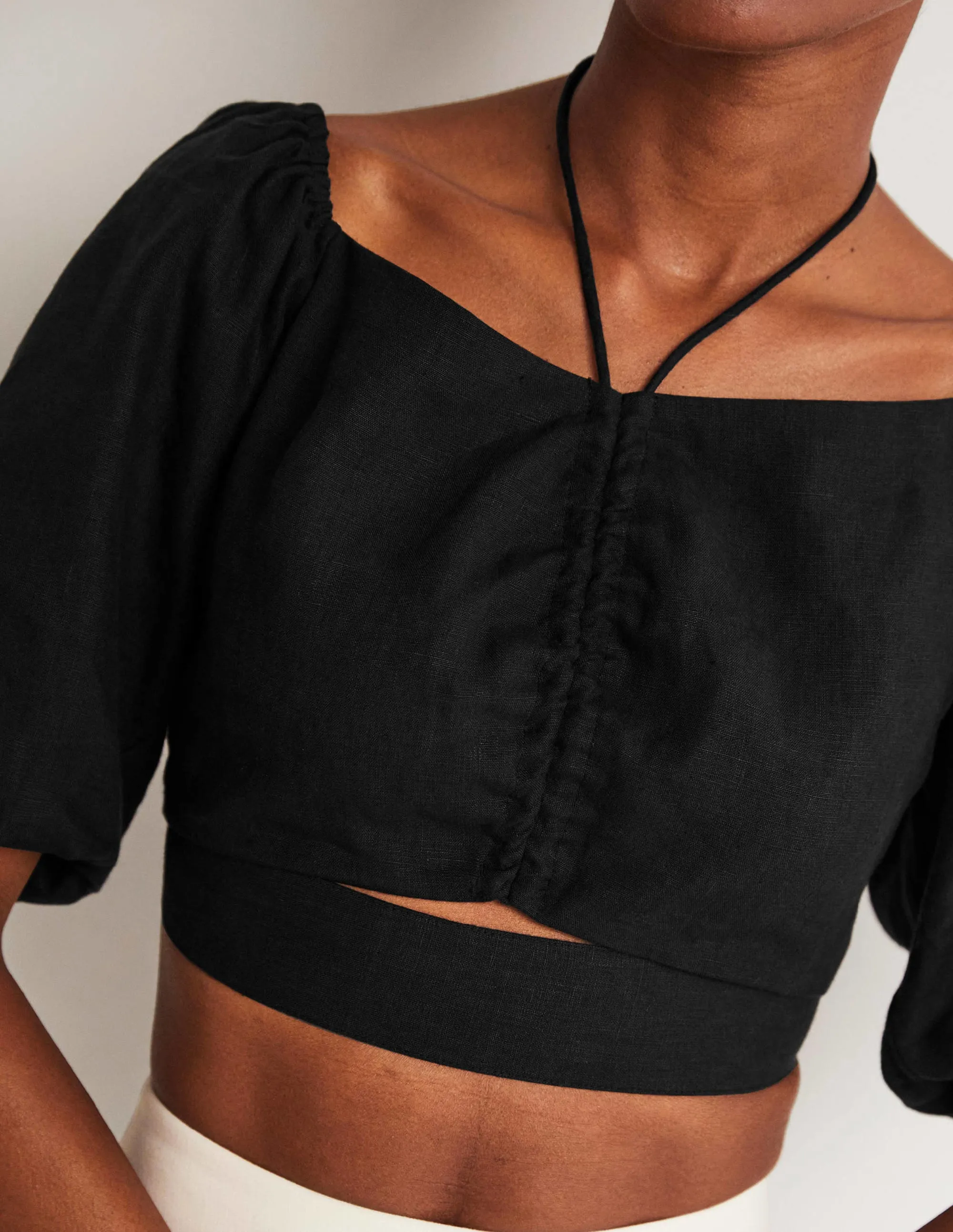 Halterneck Cut Out Crop Top-Black
