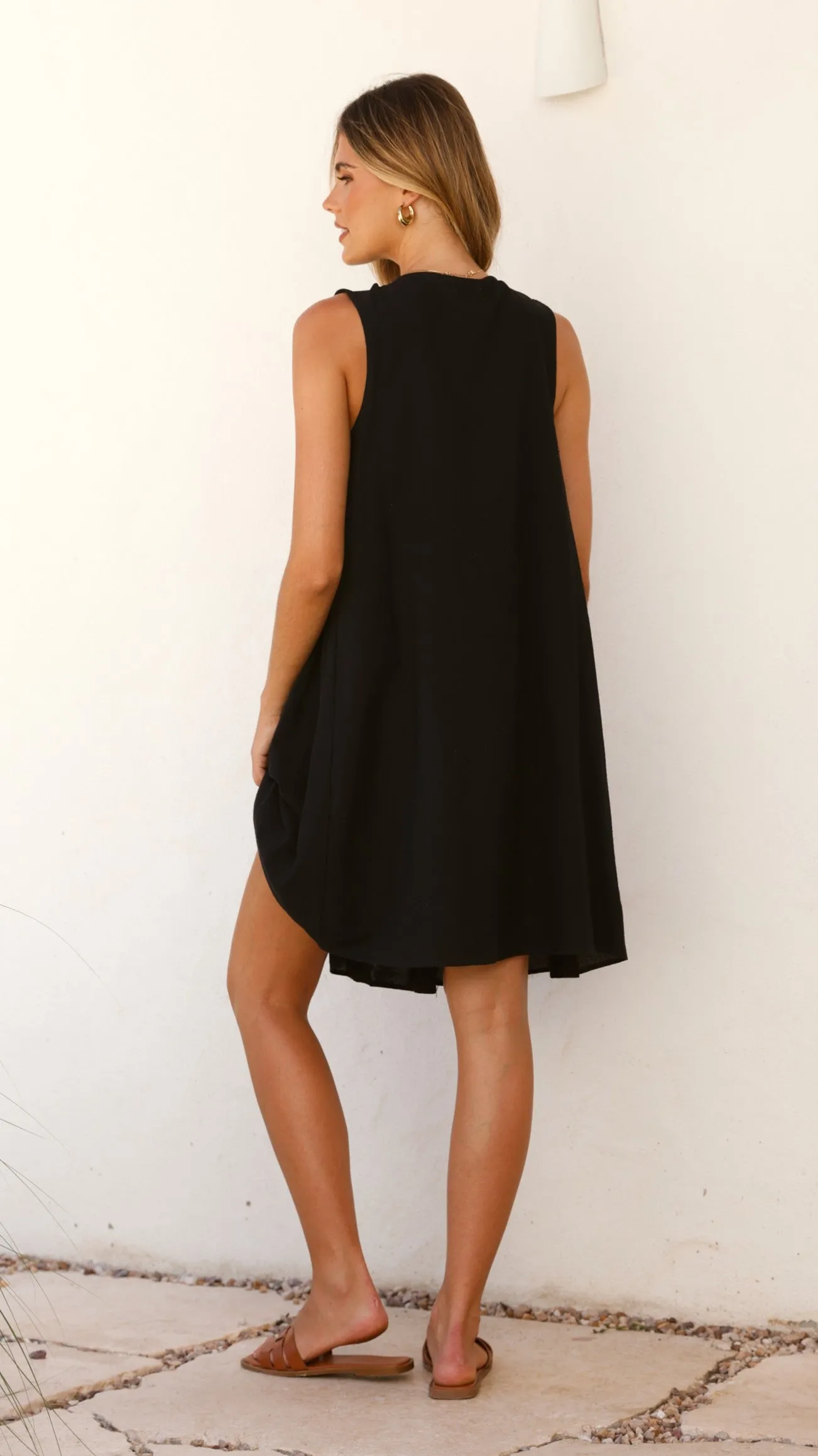 Jacyntah Linen Mini Dress - Black