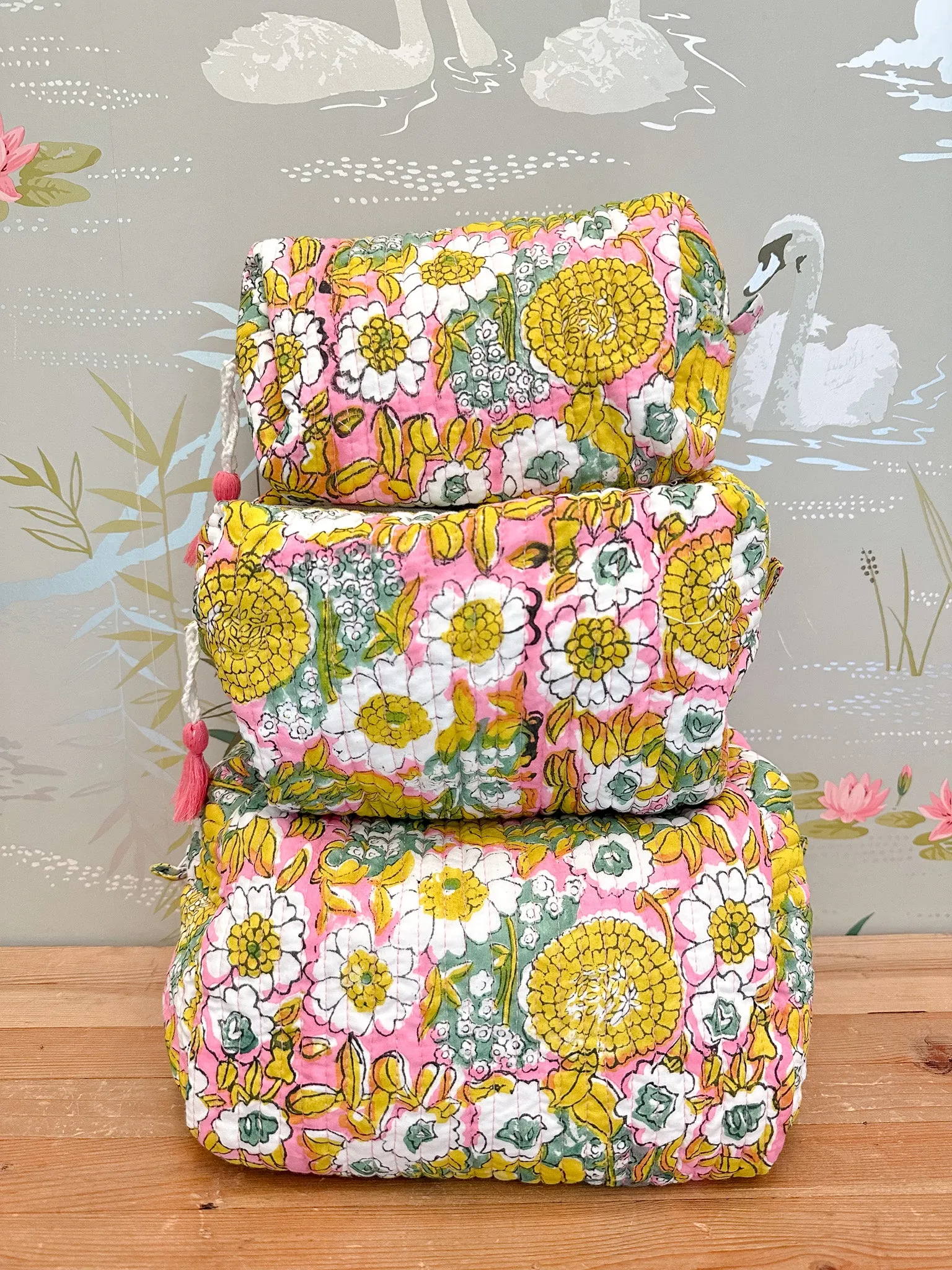 Maison de Frédéric Cosmetic Bag Set- Chartreuse/Pink
