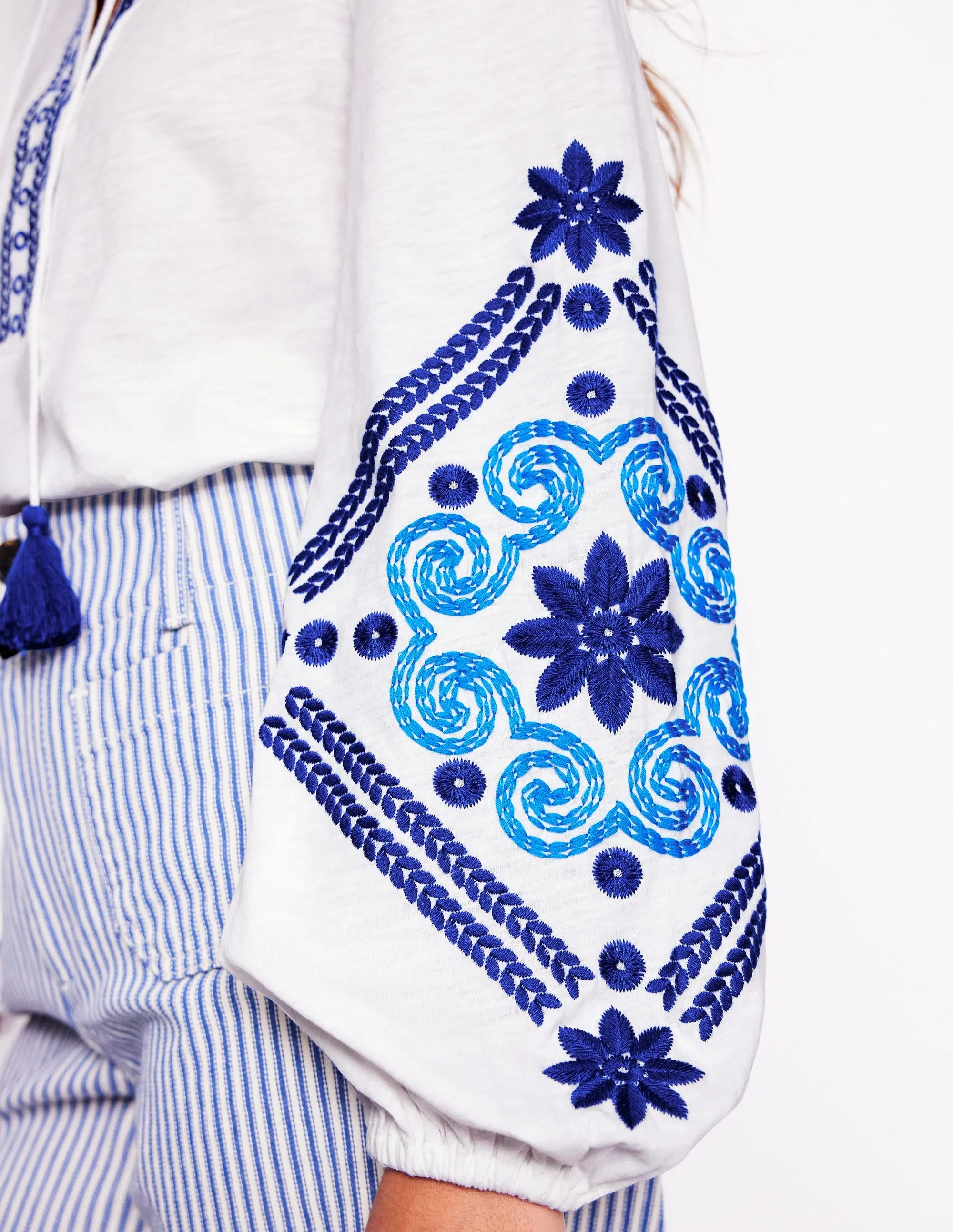 Nia Embroidered Top-White. Blue