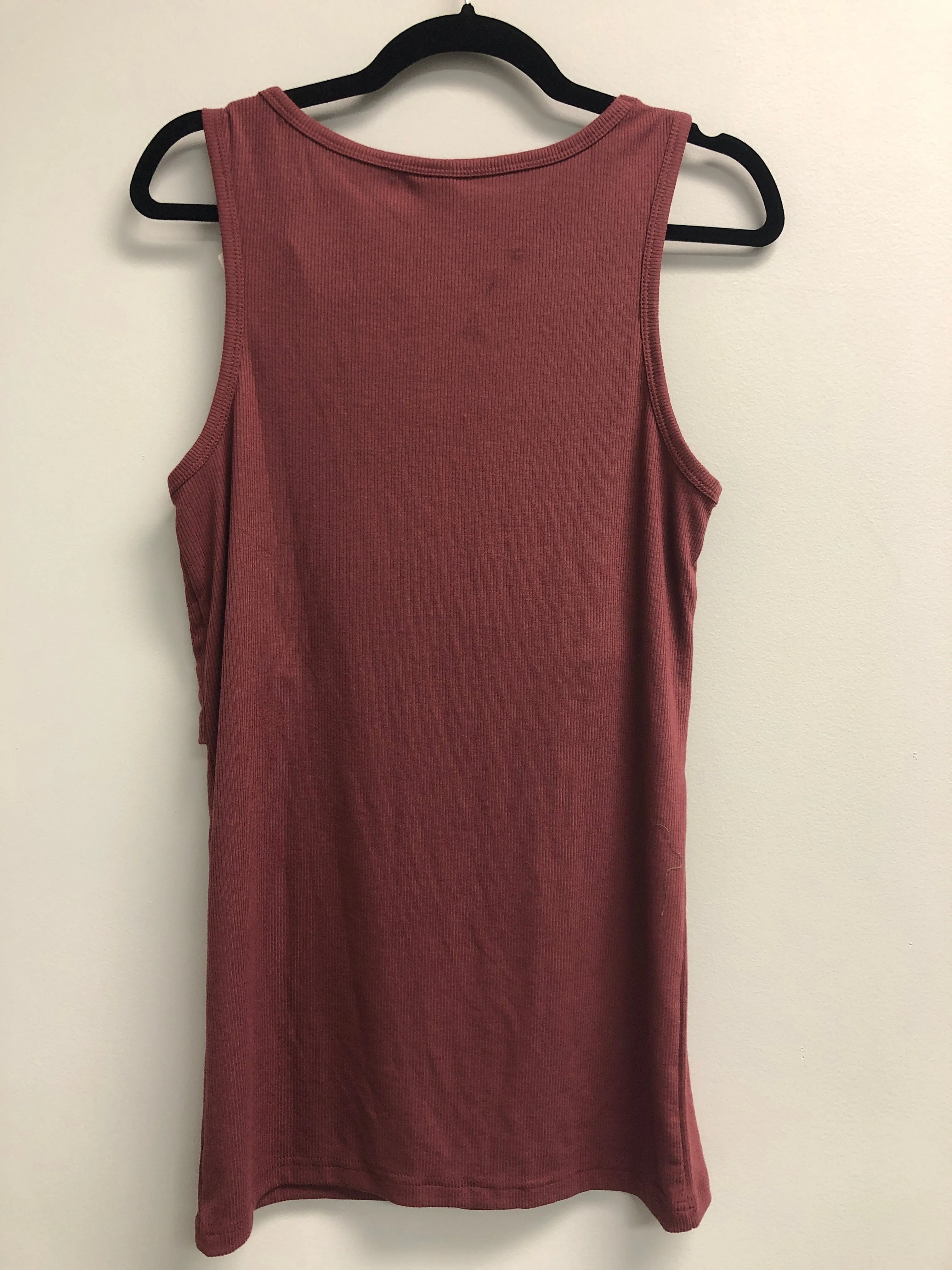 Outlet 7010 - Latched Mama Ribbed Nursing Tank - Berry - Medium