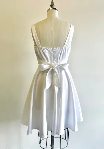 Summer Sweetheart Dress in White