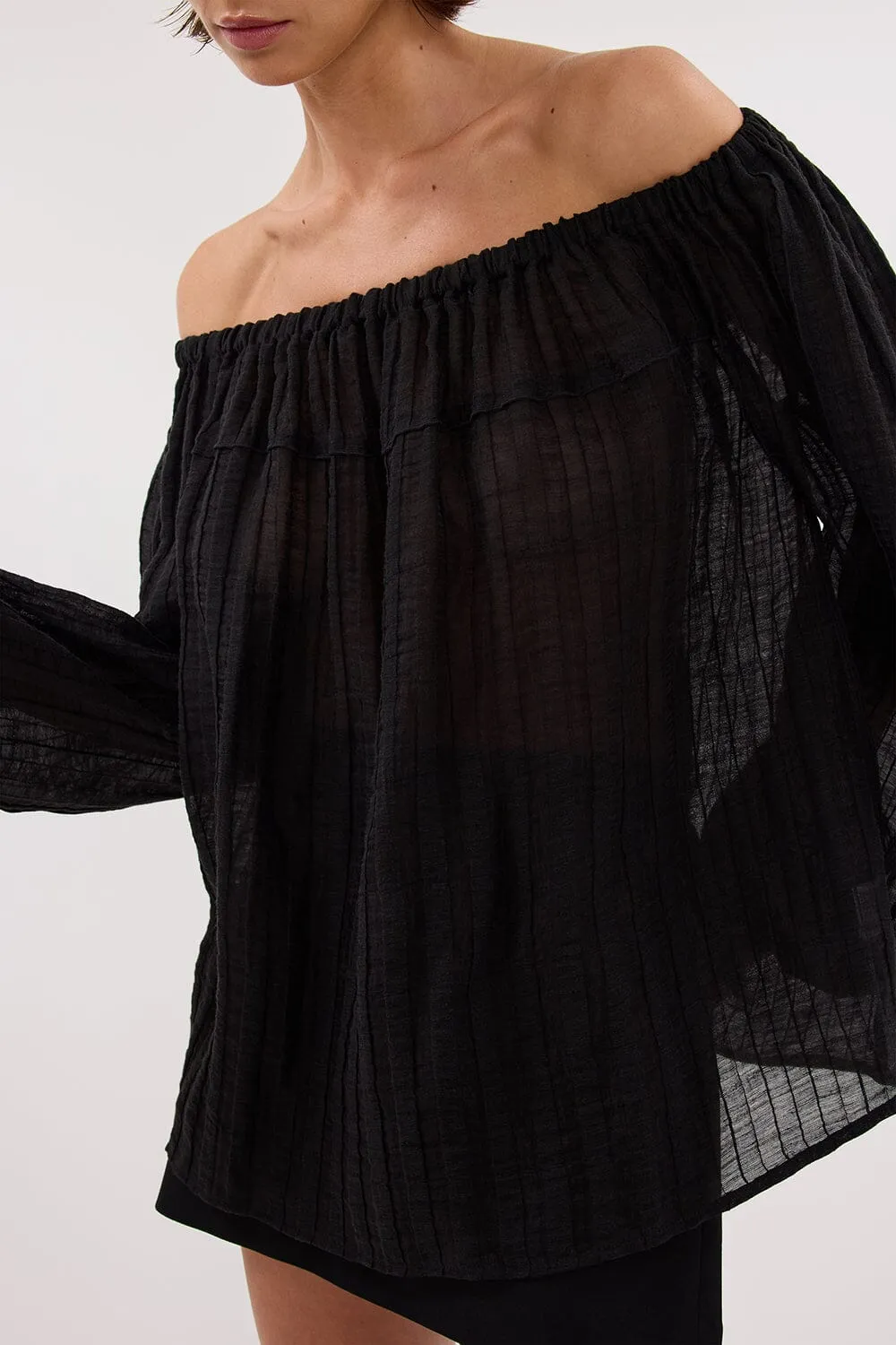 TAHITI BLACK LONG SLEEVE TOP