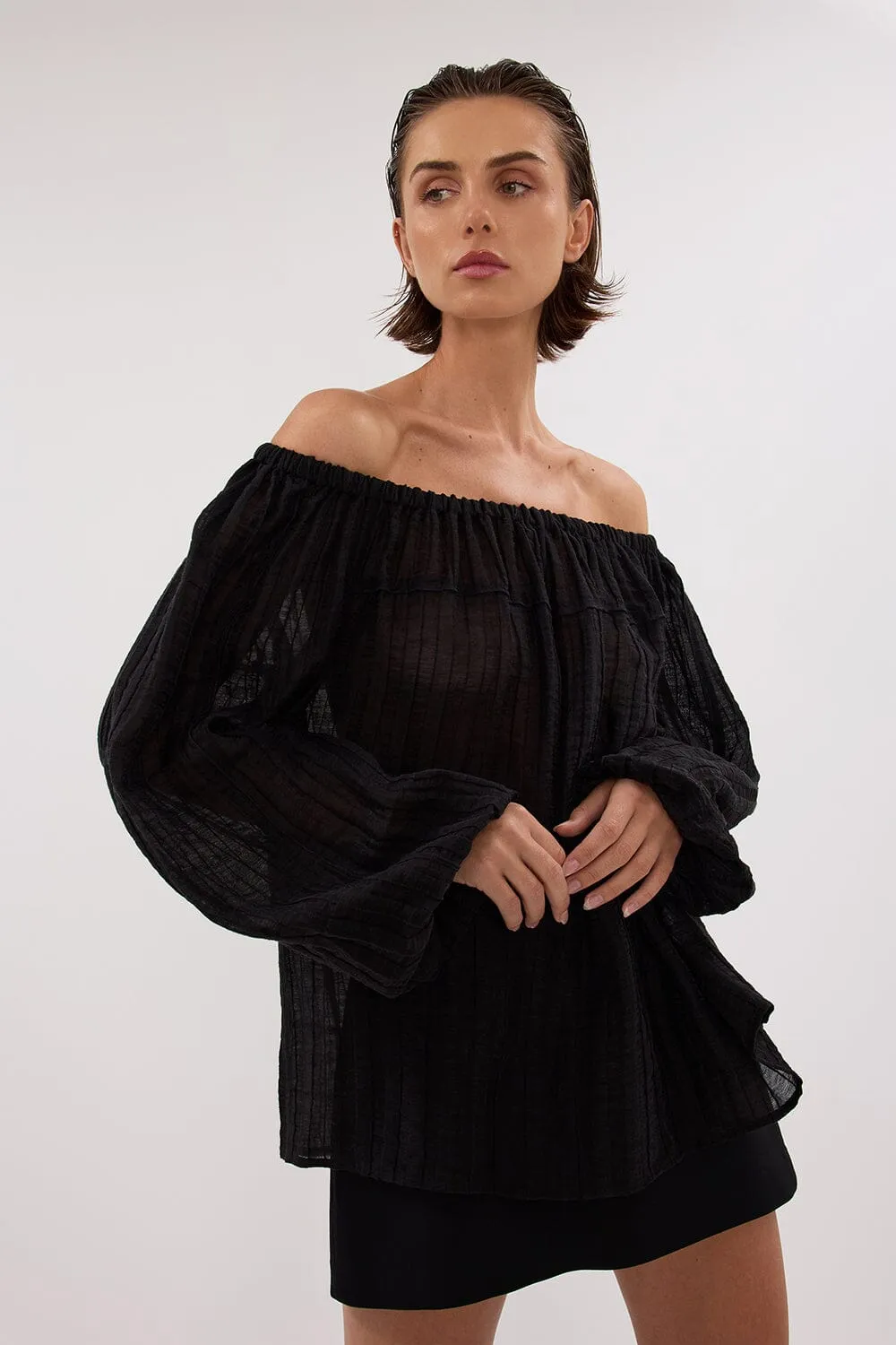 TAHITI BLACK LONG SLEEVE TOP