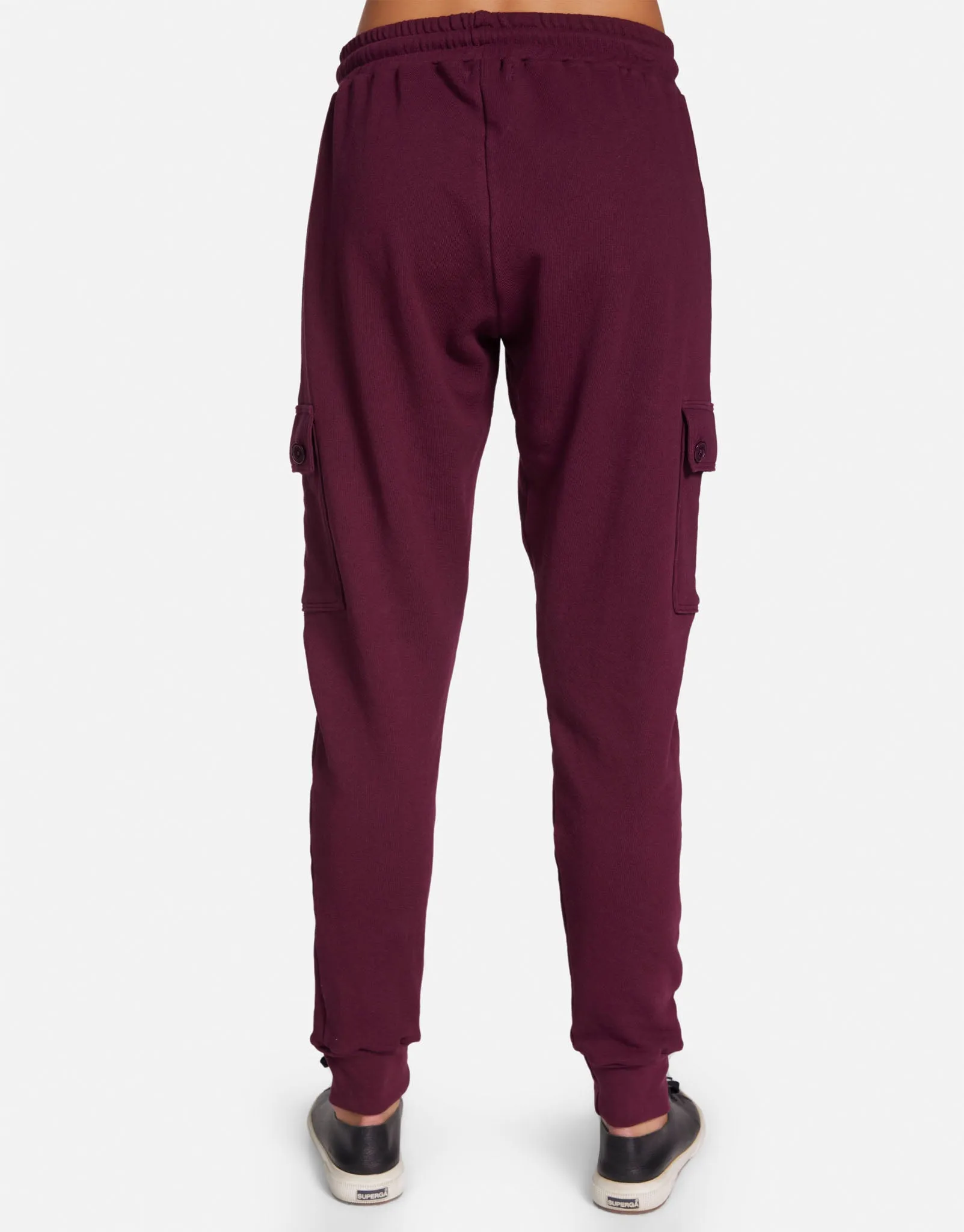 Tomen Burgundy