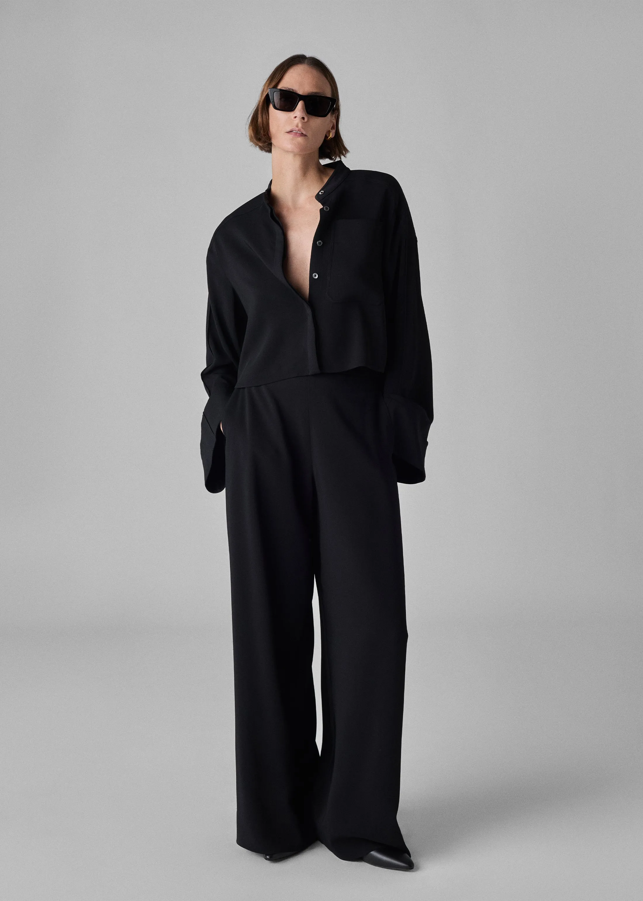 Wide Leg  Pant in Crepe - Black
